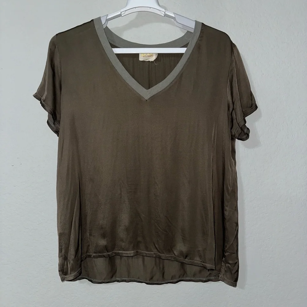 Nation LTD Brown V-Neck Short Sleeve Tee - Picture 3 of 9